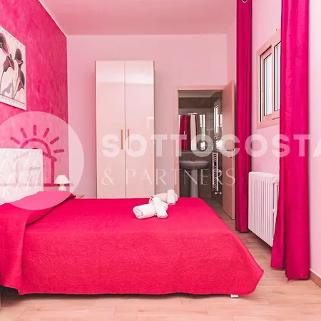 Red Sun Apartment *